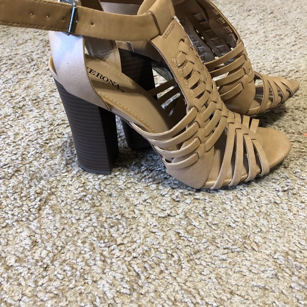 Merona sandal beige
